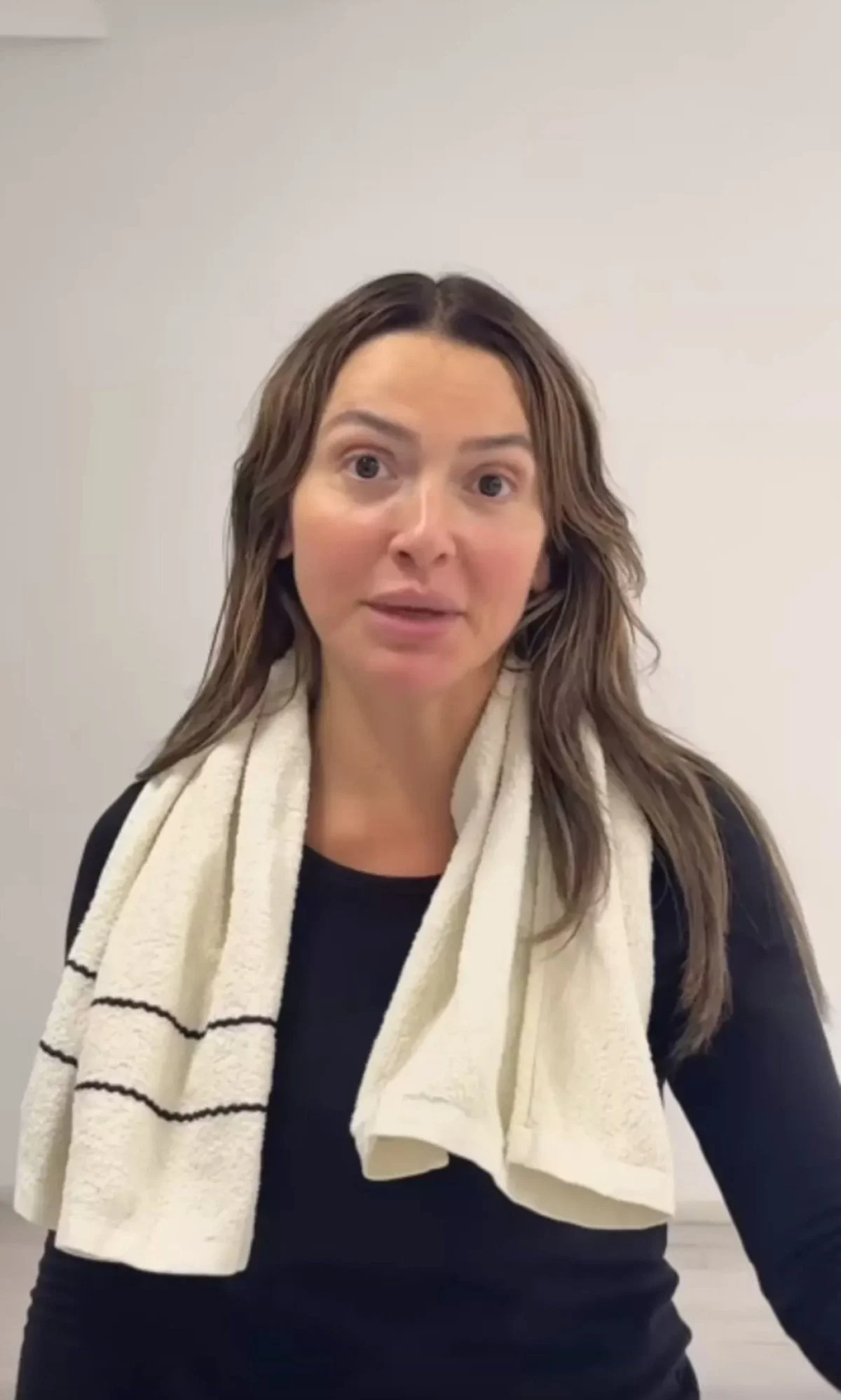 Hadise Makyajsız Haline Yorum Yağdı