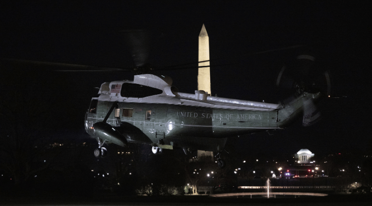 Trump'ın Uçağı Air Force One 1