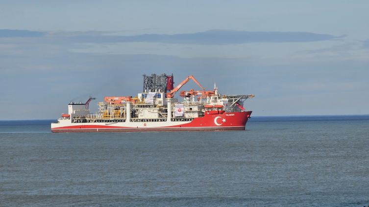 Türkiye'nin Sondaj Gemisi Yıldırım Filyos Limanı'nda1