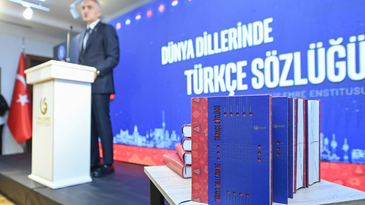 Bakan Ersoy Dünya Dillerinde Türkçe Projesini Tanıttı 2