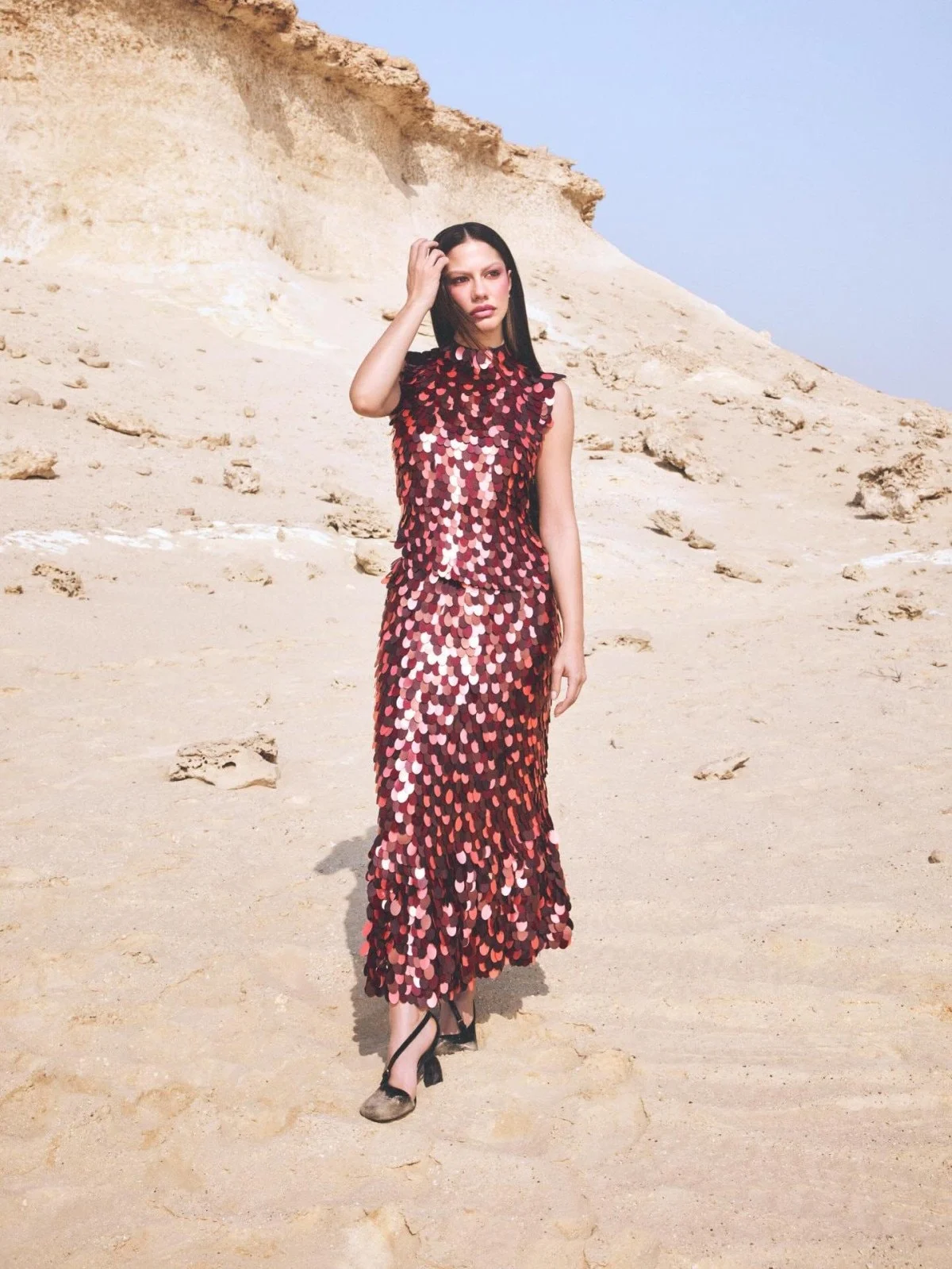 Demet Özdemir 'No Eyebrow' Akımına Katıldı1