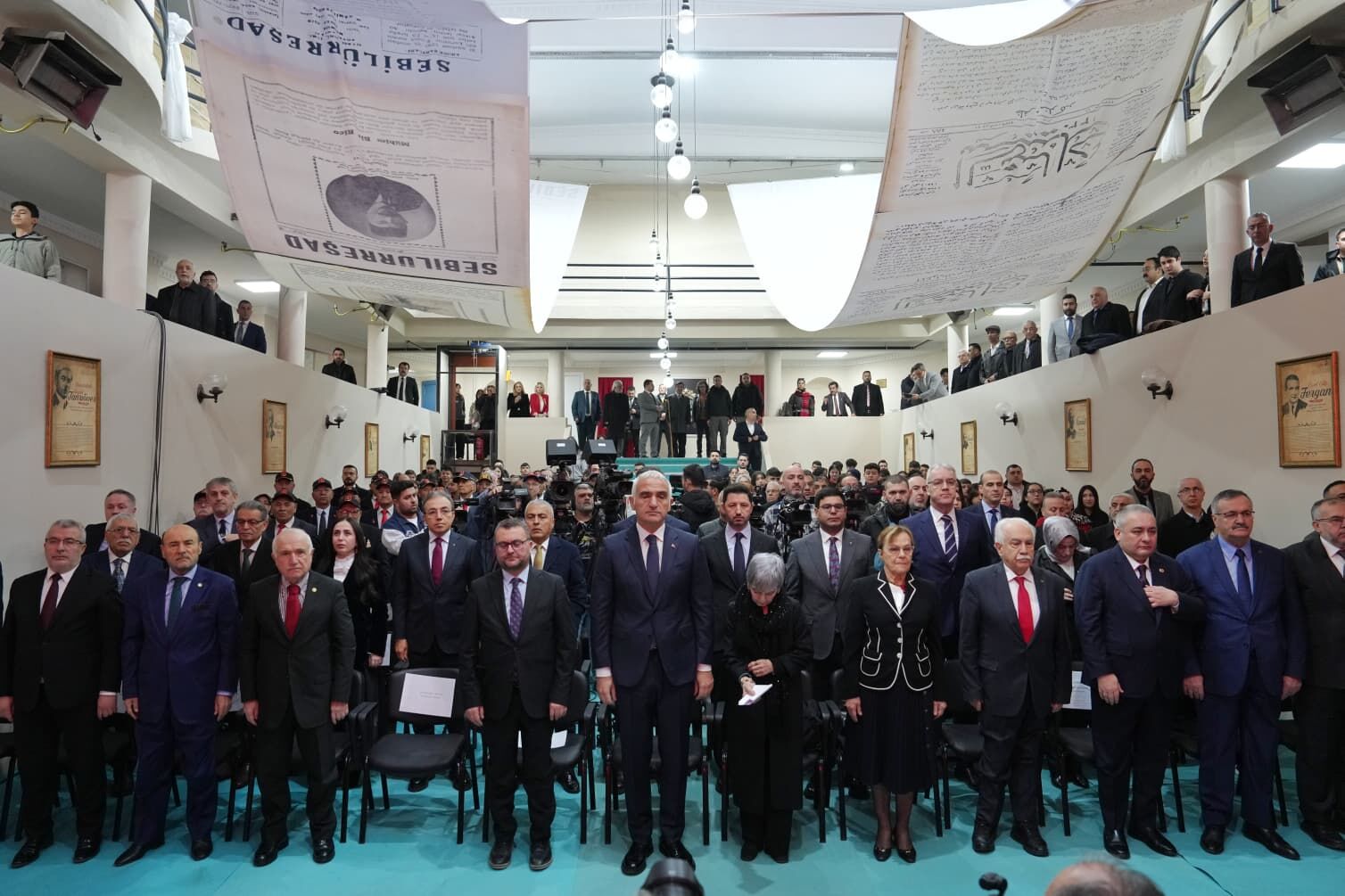 001 Bakan Ersoy “İsti̇klal Marşi, Mi̇lleti̇mi̇zi̇n Ebedi̇ Karakteri̇ni̇n En Güçlü İfadesi̇di̇r”