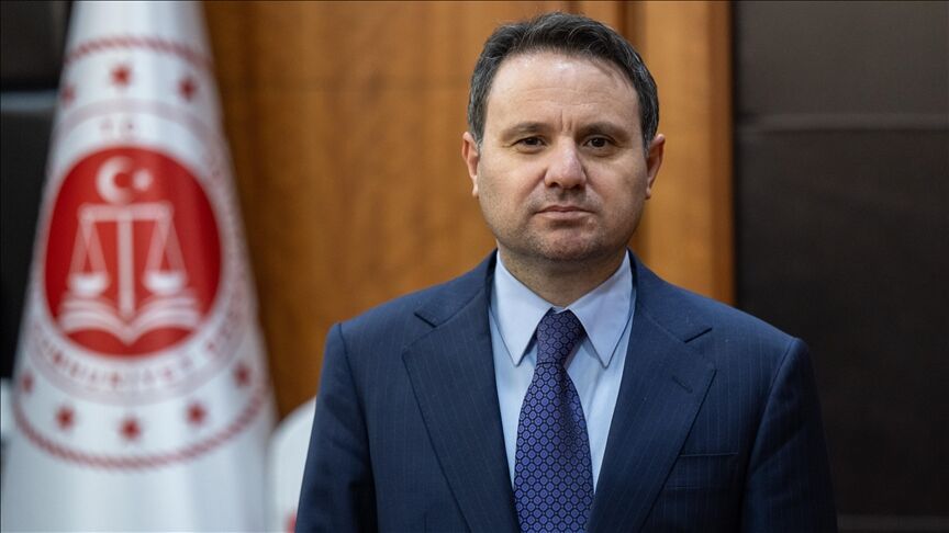 Akın Gürlek-2