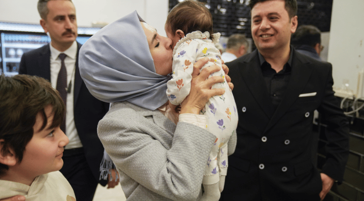 Bakan Göktaş, Devlet Korumasındaki Çocuklarla Bir Araya Geldi1