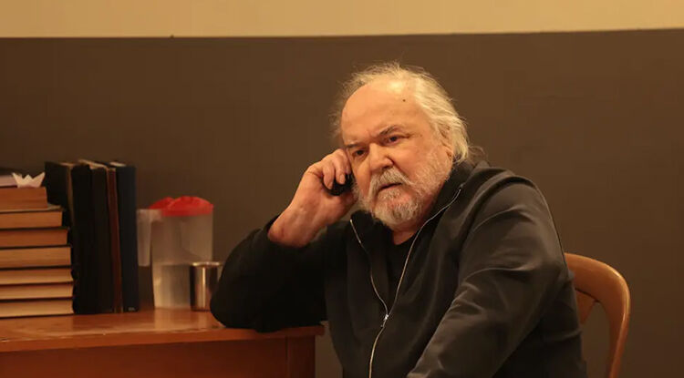 Çirkin Dizisi Oyuncuları Kimler 1