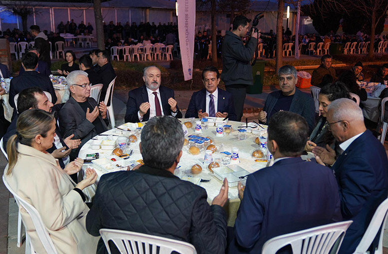 Duruşma Öncesi Iftar Yemeği Üzerinden Algı Operasyonu-1