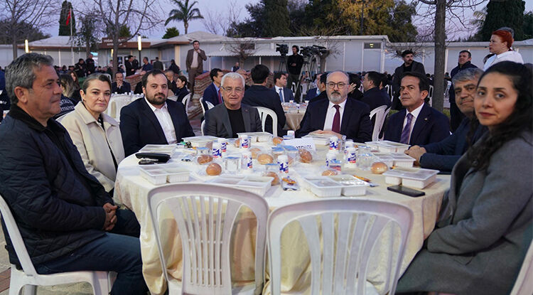 Duruşma Öncesi Iftar Yemeği Üzerinden Algı Operasyonu-2