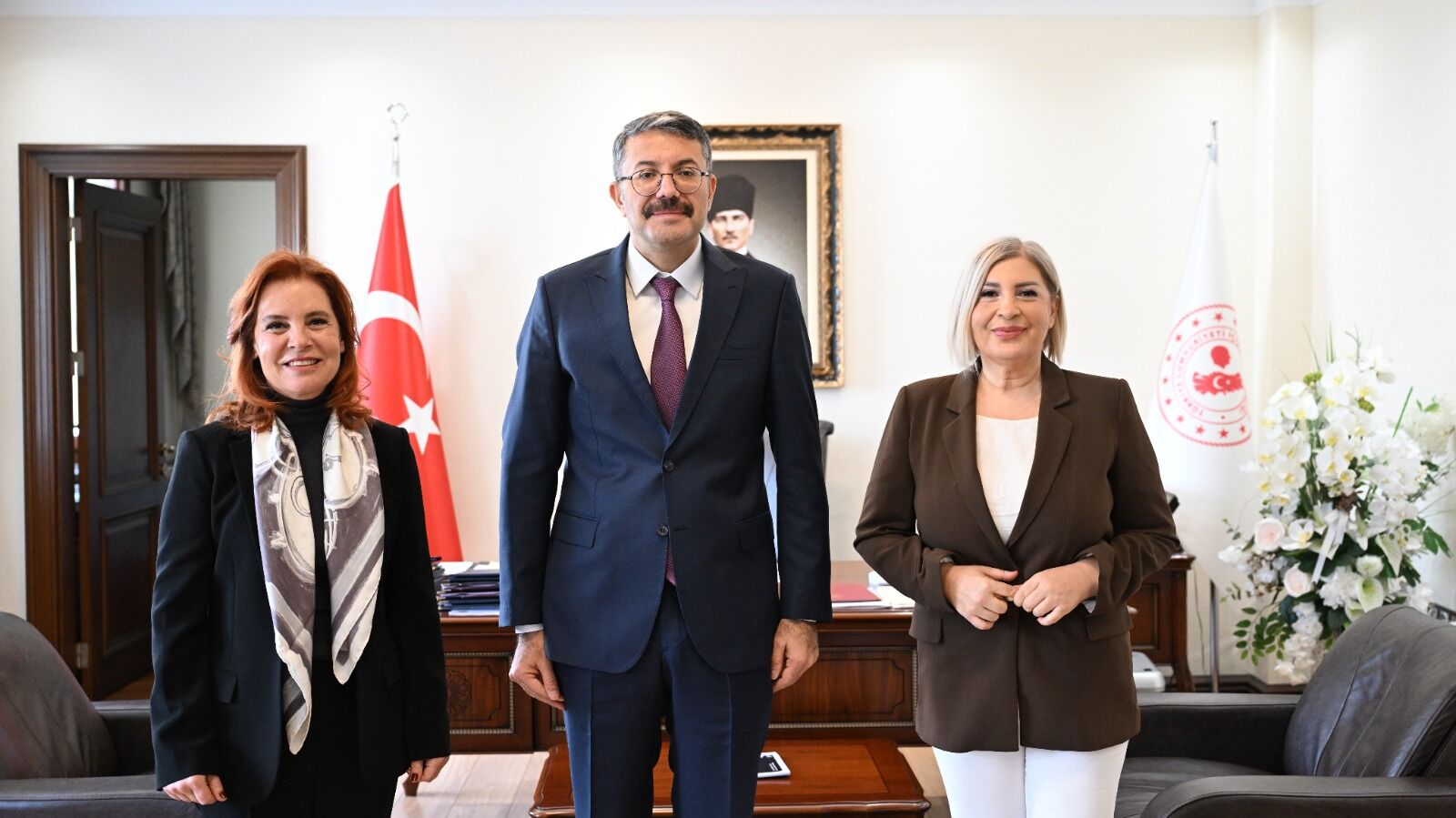 Gülşah Alkoçlar’dan Bakan Çiftçi’ye Hayırlı Olsun Ziyareti1