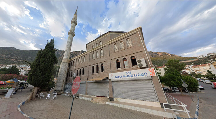 K A Ş D Ö N G Ü S Ü N E D İ K K A T E D İ L M E L İ 1