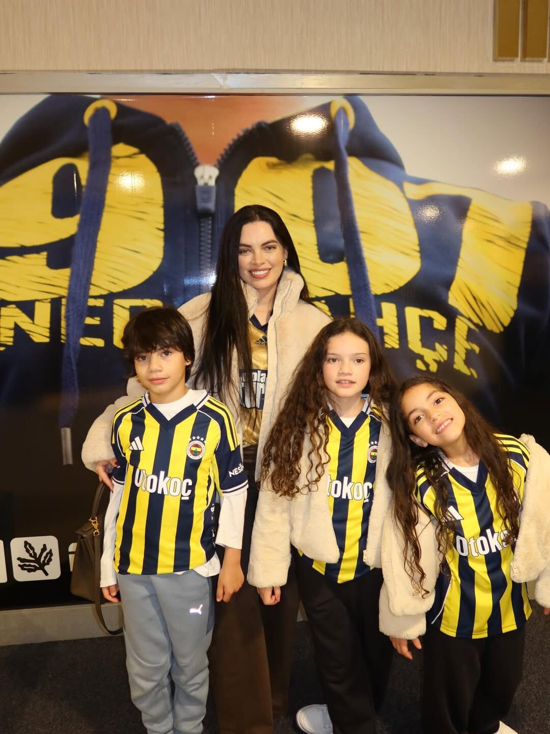 Save Clip. App 624166704 18554699701023497 5492765438437736729 N