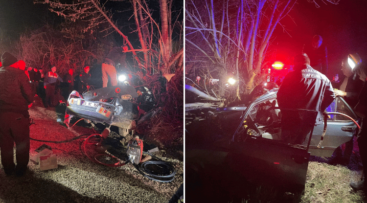 Antalya'da Feci Kaza Ağaca Çarpan Araçtaki 3 Kişi Öldü1