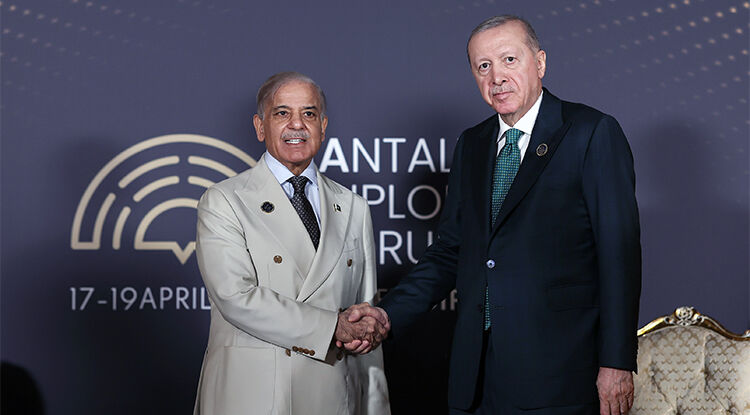 Cumhurbaşkanı Erdoğan, Pakistan Başbakanı Şerif Ile Görüştü-1