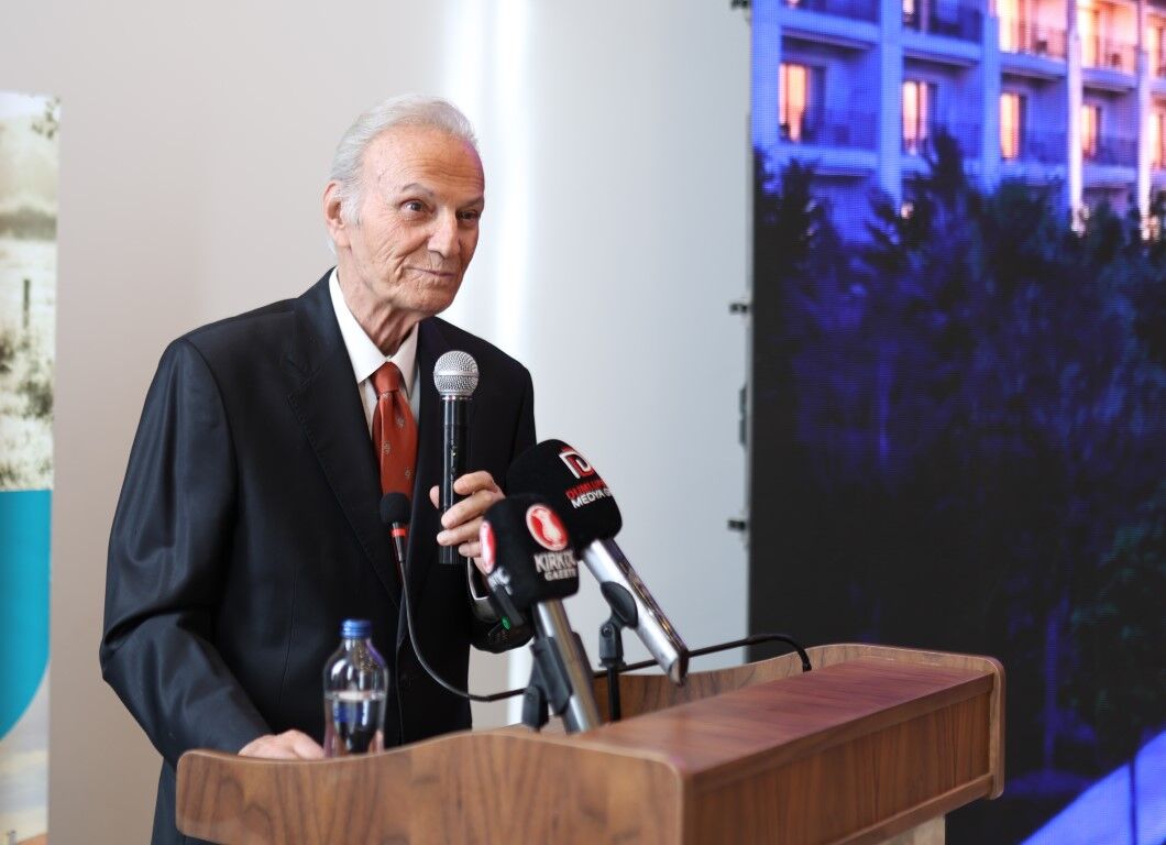 Hülya Koçyiği Ediz Hun (3)