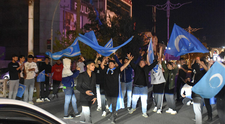 K U T L U H A N Y A Y Ç I L I 3