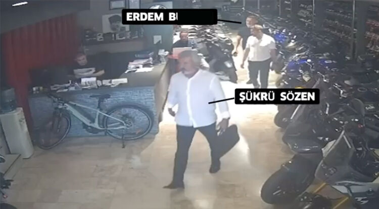 Scooter Bagajında Rüşvet 4