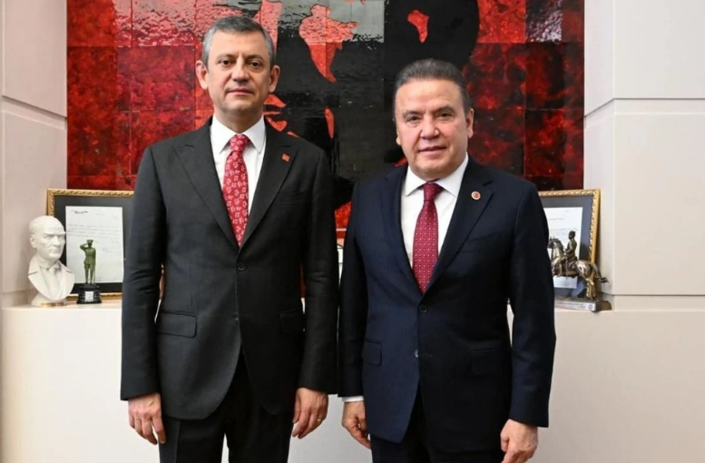 Ağbaba'nın Mumu Sabahı Bile Görmedi 4