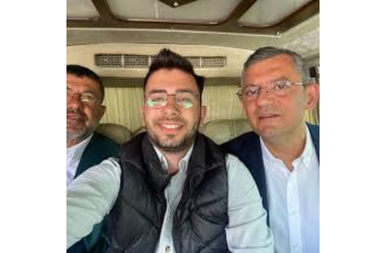Ağbaba'nın Mumu Sabahı Bile Görmedi 8