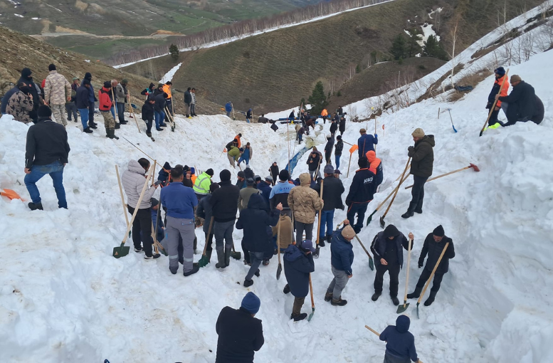 Artvin Ardanuç’ta Çığ Faciası Kayıp Çoban Bülent Gezer’in Cansız Bedenine Ulaşıldı (1)