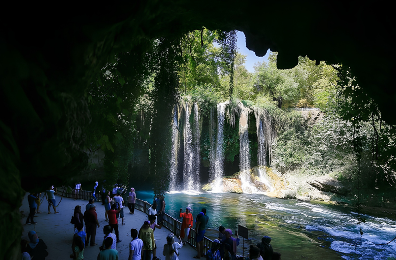 Bayram Tatilinde Antalya Doldu Taştı 4