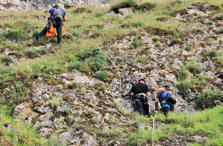Eskişehir’de Çanta Uğruna Ölüm Tehlikesi Dağlık Alanda Mahsur Kaldılar (1)