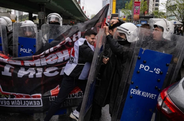 İstanbul’da 1 Mayıs Gerginliği 575 Gözaltı (2)