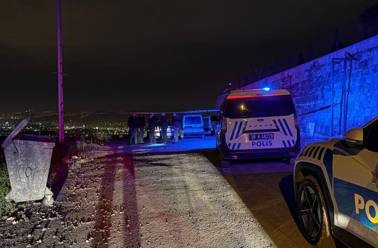 Kayseri’de Kan Donduran Olay Veda Mesajı Sonrası Kahreden Son! (1)