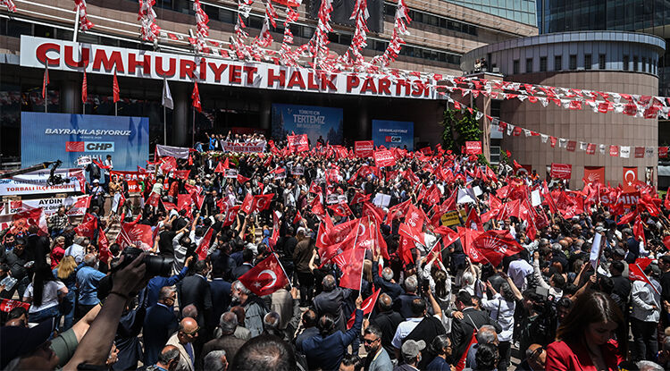 Kılıçdaroğlu Atamızın Emanetini Kimler Pavyon Masalarında Meze Yaptı, Hesap Soracağım 2