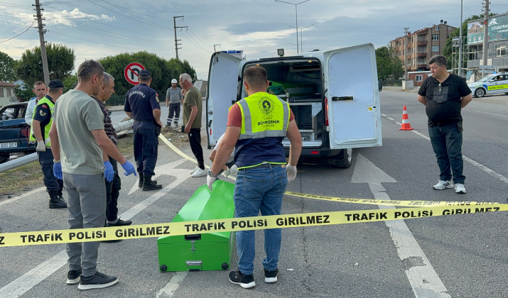 Hastanedeki Eltisine Refakat Edecekti! Feci Kazada Yanarak Can Verdi (2)