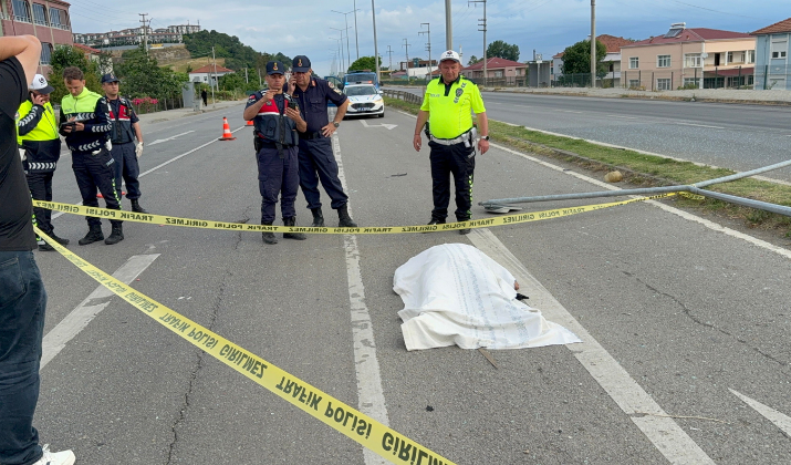 Hastanedeki Eltisine Refakat Edecekti! Feci Kazada Yanarak Can Verdi