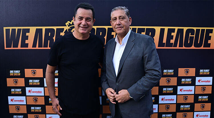 Hull City Taraftarları Antalya’ya Akın Etti 1