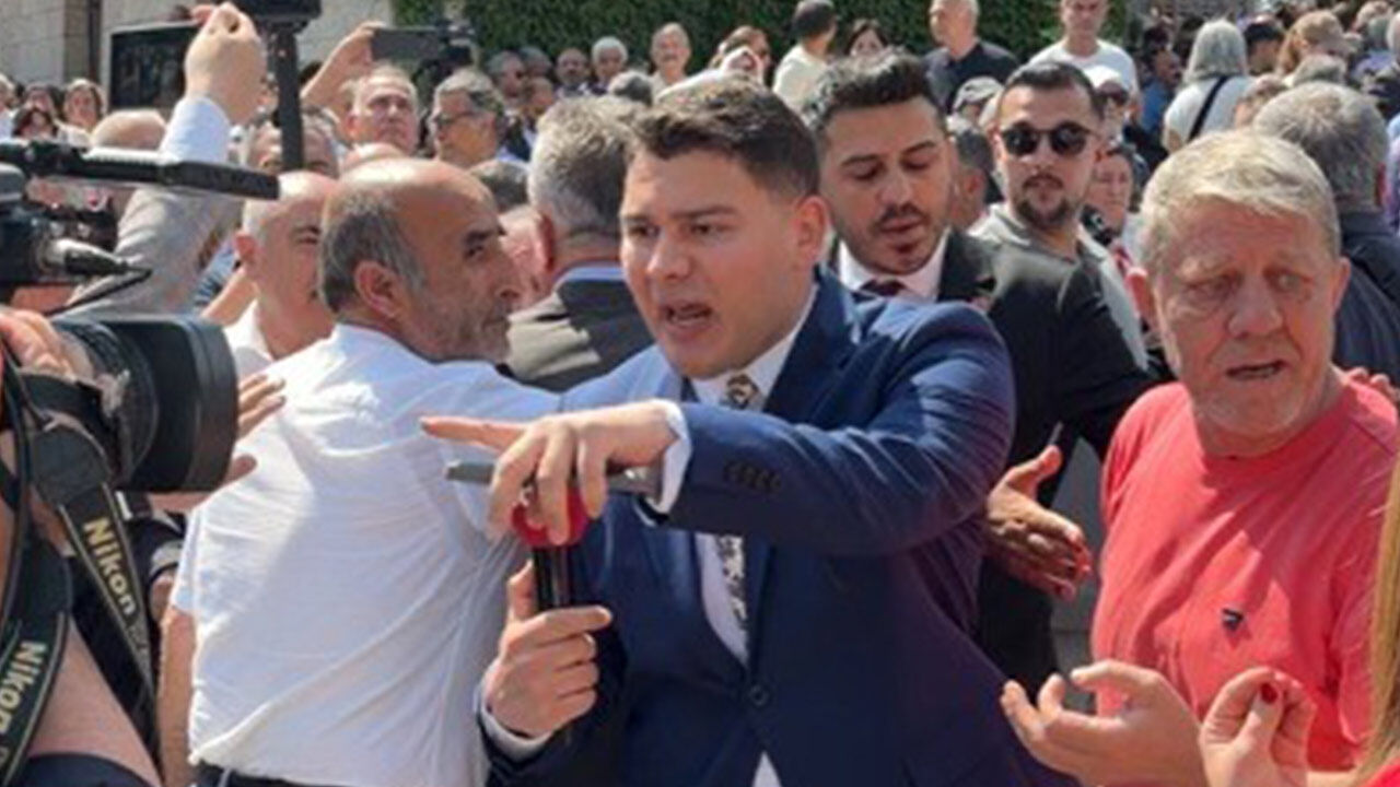 T B M M Önünde Kılıçdaroğlu Ve Özel Destekçileri Arasında Gerginlik