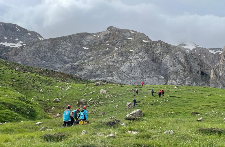 Tunceli’de Arazide Düşen Kişi 5 Saatlik Çalışmayla Kurtarıldı (1)