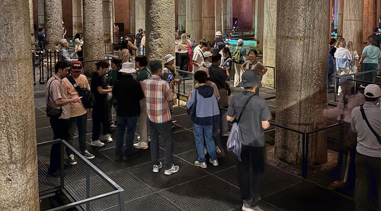 Yerebatan Sarnıcı, Bakım Çalışmalarının Ardından Yeniden Ziyarete Açıldı 2