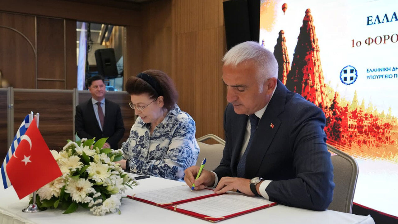 Yunanistan Dan 1055 Sikke Geri Döndü 5