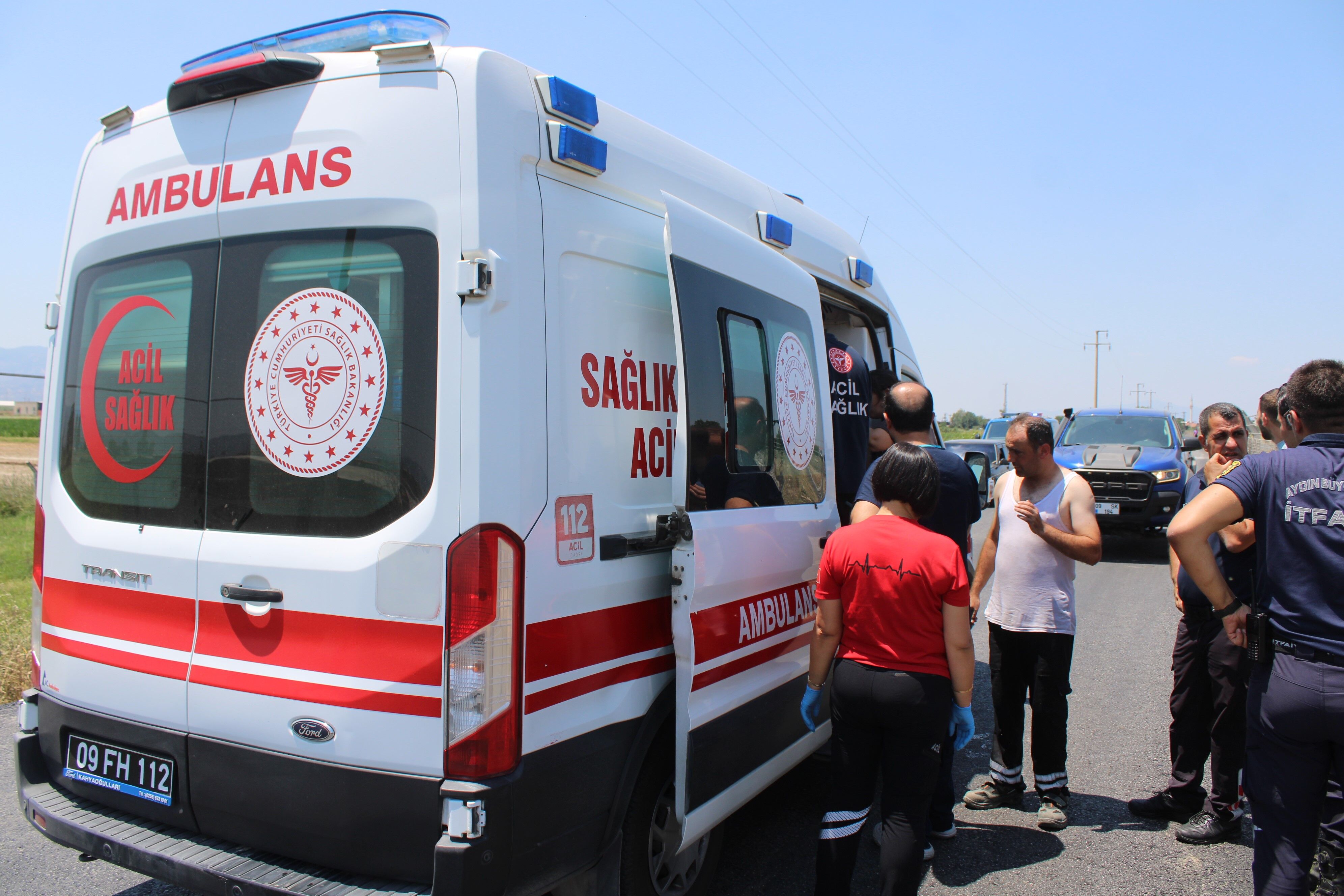 Göreve giderken kahraman oldu! Hiç düşünmeden suya atladı, anne ve iki çocuğu kurtardı-2