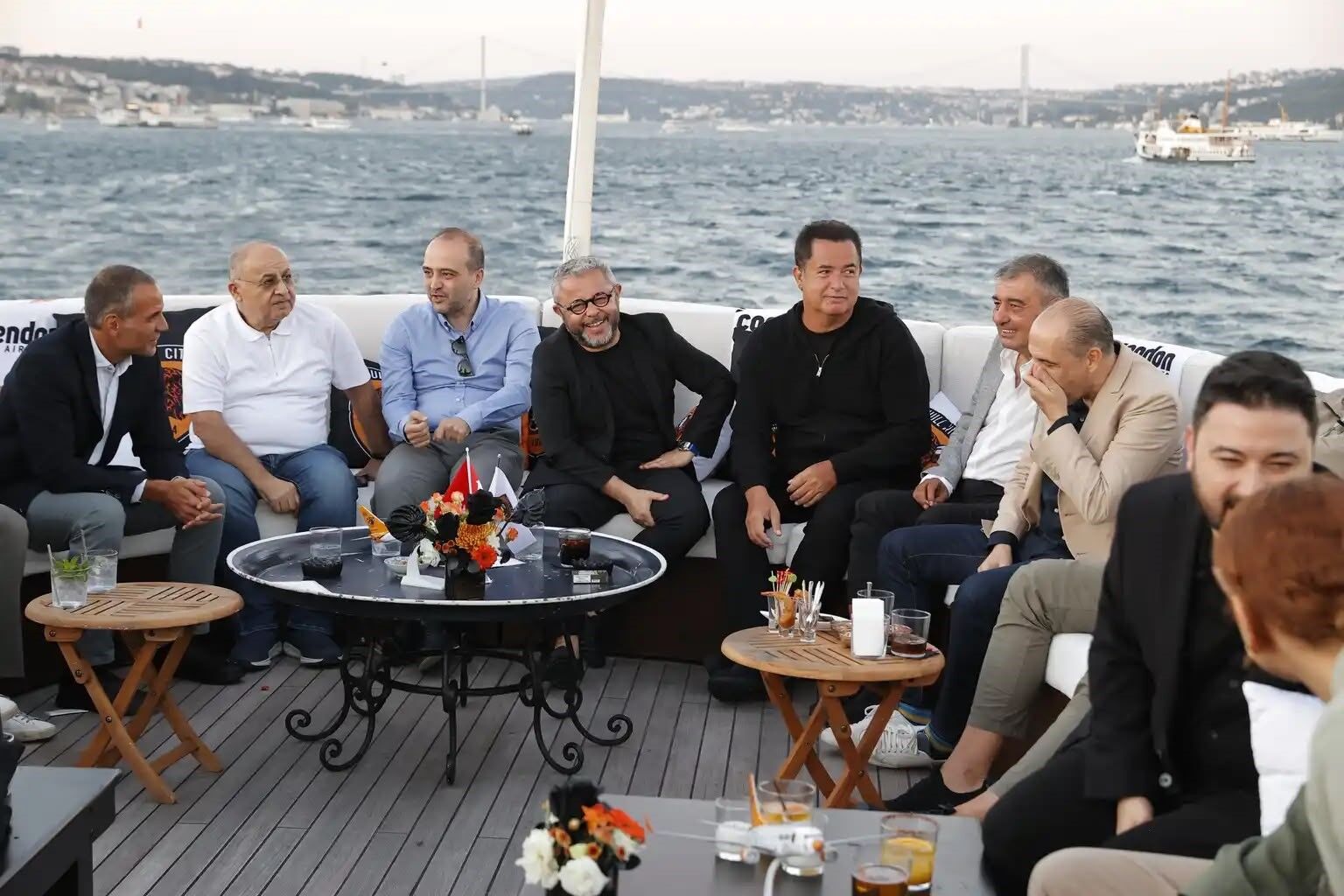 Acun Ilıcalı'dan Hull City'e İstanbul'da Boğaz Turu (3)