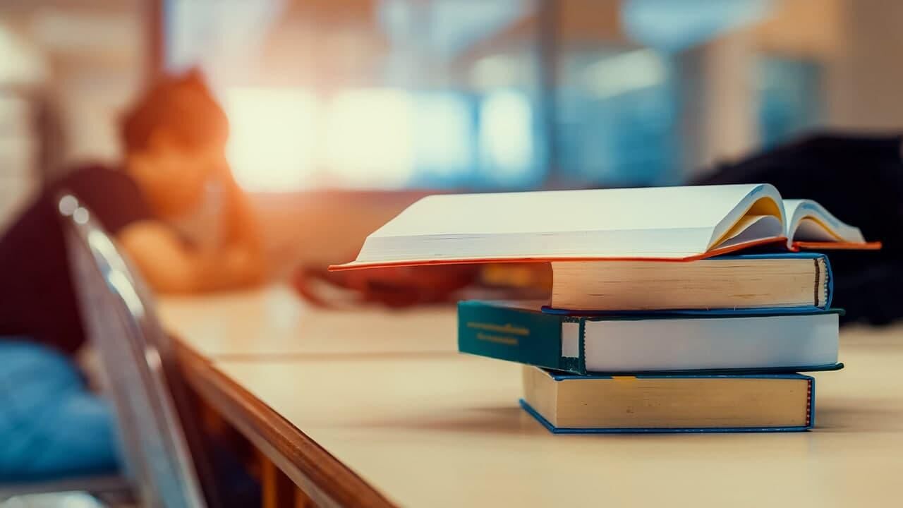 Egitim Ogrenci Universite Burs Getty 1498575-1