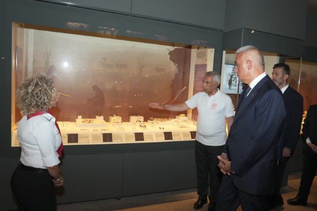 Kültür Ve Turi̇zm Bakani Mehmet Nuri̇ Ersoy (2)-3