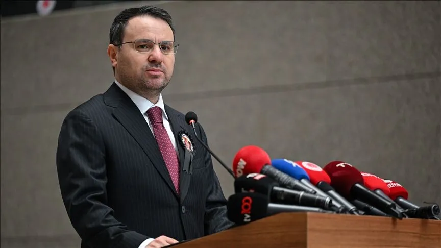 Bakan Gürlek: Turizm güvenliğini tehdit eden 323 şüpheli hakkında adli işlem yapıldı