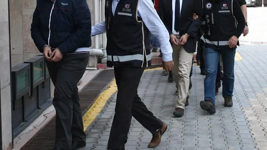 1.070 kişiye usulsüz Türk vatandaşlığı! 30 şirkette kayyum atandı