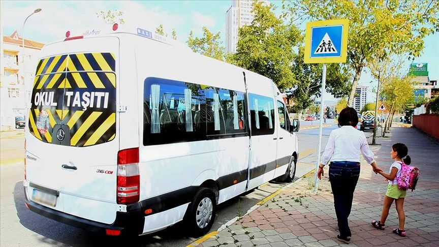 Okul servisi ücretleri 93 bin lirayı aşıyor! İstanbul, Ankara ve İzmir’de yeni tarife