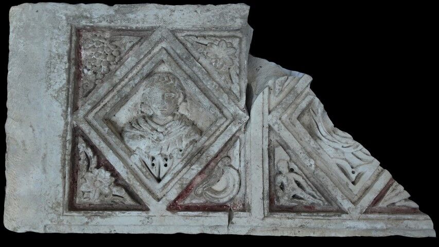 Side (4)