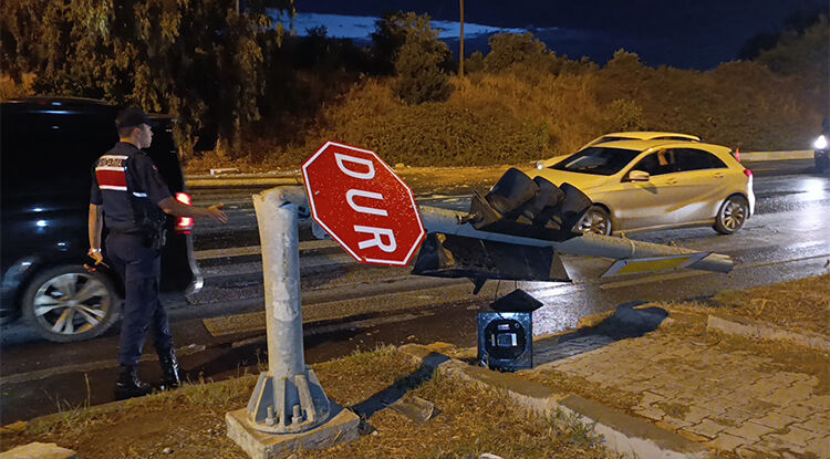 Antalya’da Korkunç Kaza! 2 Kişi Feci Şekilde Hayatını Kaybetti 5