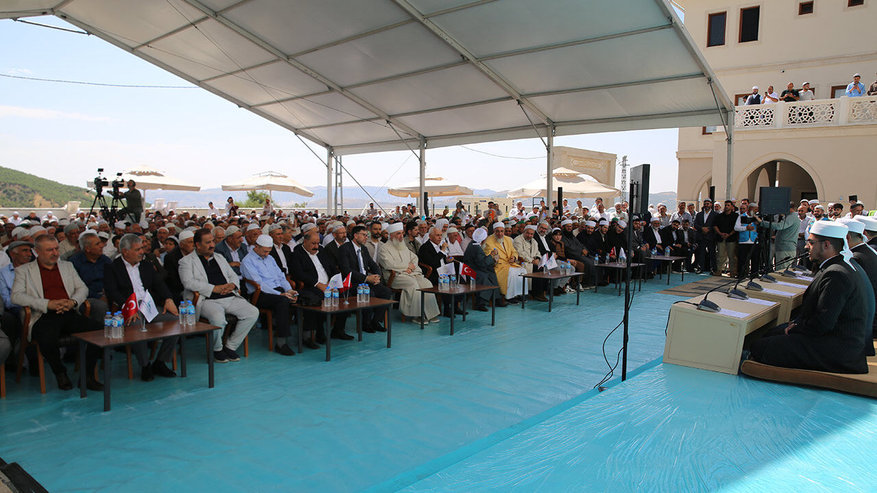 Bilvanis Camii Ve Külliyesi Hizmete Açıldı 5