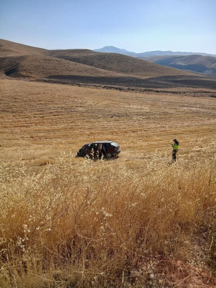 Elazığ'da feci kaza! Pikap ile otomobilin çarpıştı: 2 ölü, 4 yaralı