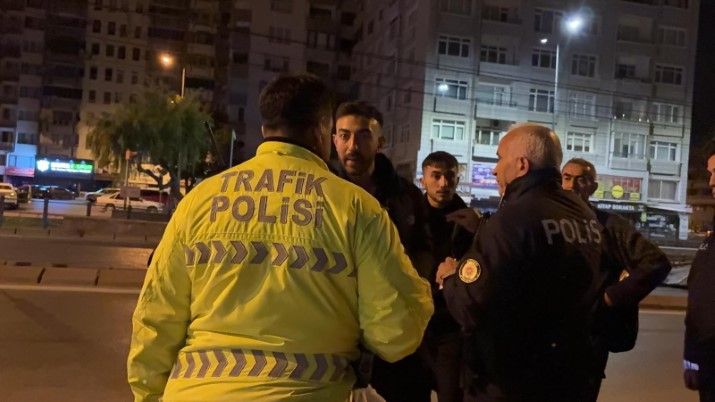 Alkollü Sürücü Polise Teşkilat Mısınız Diye Sordu! Aldığı Yanıt Olay Oldu (2)