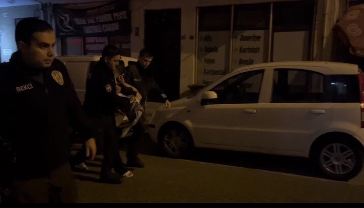 Bursa'da Rehine Krizi Annesini Rehin Aldı, Özel Harekat Devreye Girdi (2)