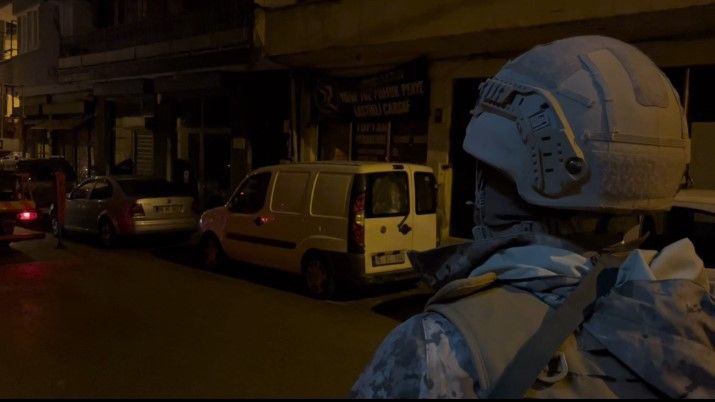 Bursa'da Rehine Krizi Annesini Rehin Aldı, Özel Harekat Devreye Girdi (4)