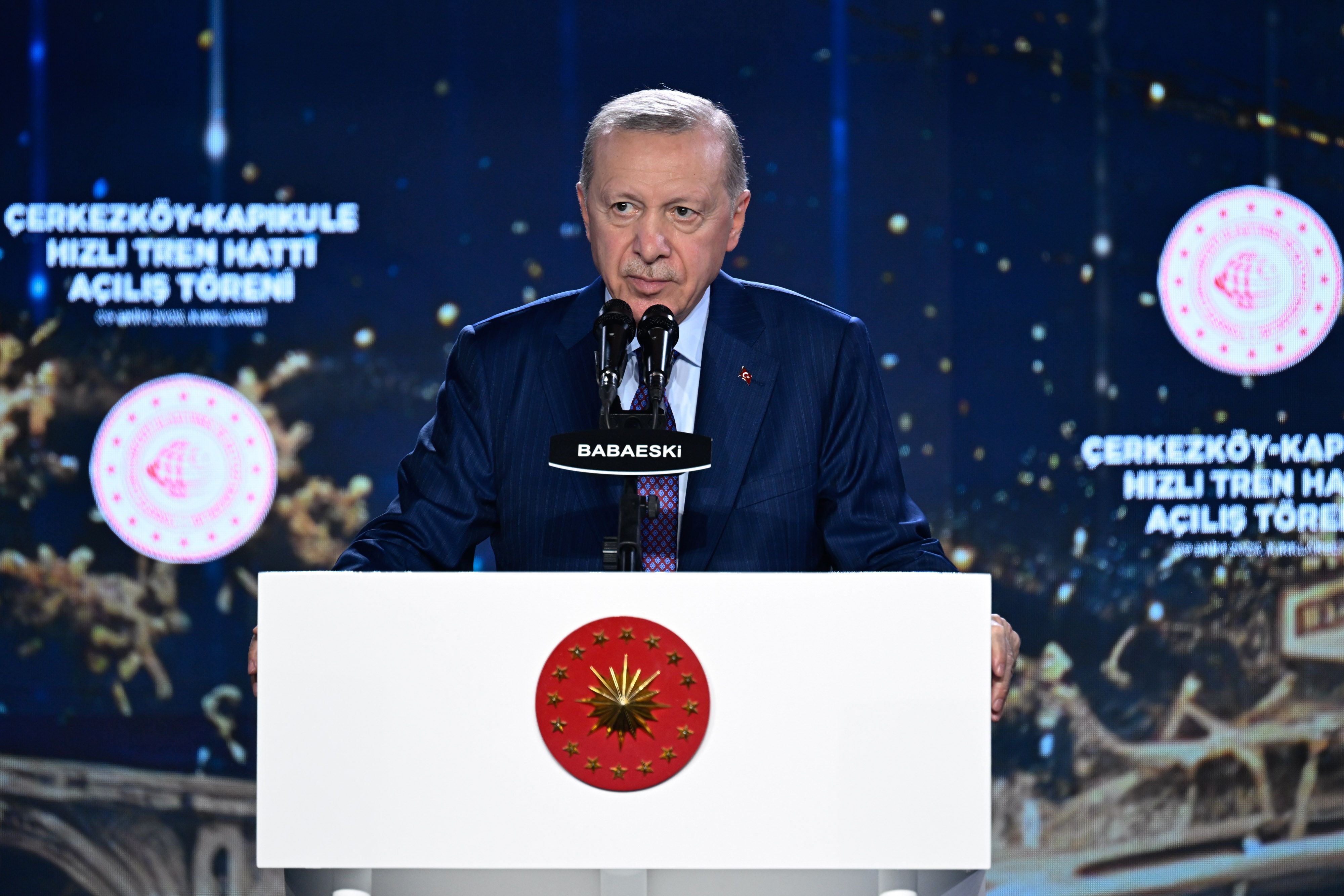 Cumhurbaşkanı Erdoğan açıkladı! Halkalı-Kapıkule arası 1 saat 30 dakikaya düşüyor