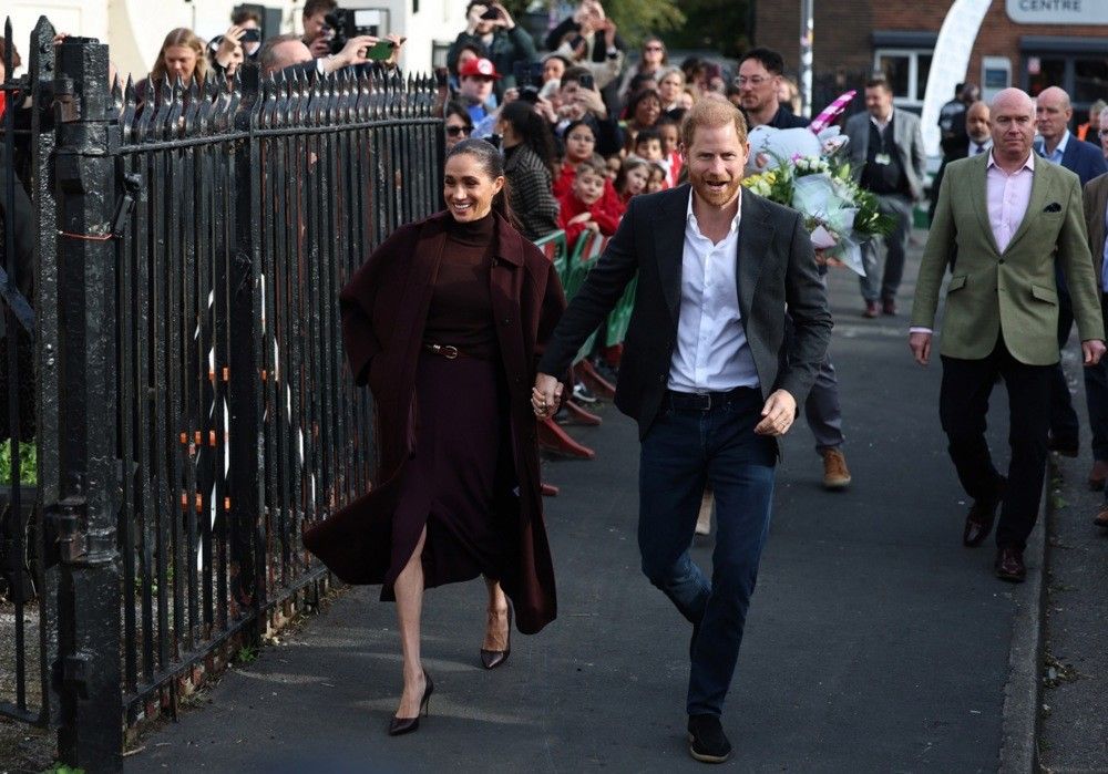 İngiltere'ye Dönen Prens Harry Ve Megan, Ilk Kez Kamuoyu Önüne Çıktı (1)